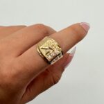 Anillo Sello Águila 3.7gr / Talla 10 1/4 Circones Blancos Oro Amarillo 18k - Image 4